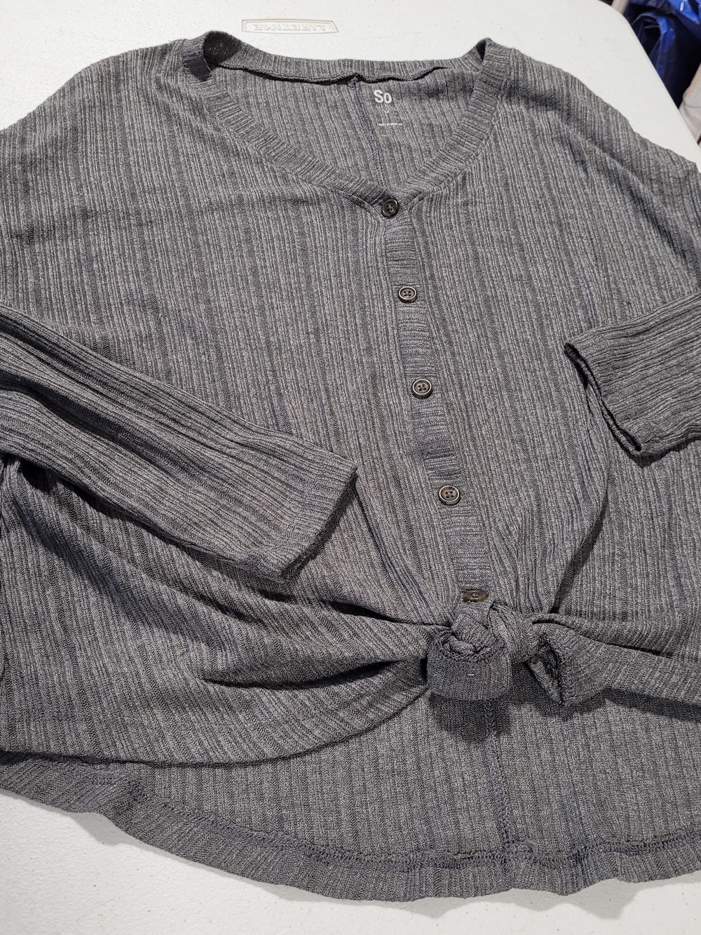 SO Gray Ribbed Button-Up Knit Shirt with Front Tie